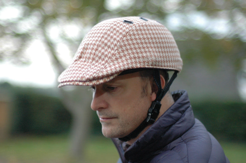 BEG BICYCLES CASQU’EN VILLE HIS AND HERS DOGTOOTH CAP AND CYCLE HELMET